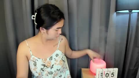 alovelydollnica online show from 01-04-25, 05:58