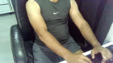 Snapshot of alpha6998 chatting on 10-12-25, 09:14 alpha6998 online show from 10-12-25, 09:14