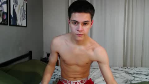 Snapshot of alpha__bro chatting on 10-29-25, 12:57 AlphaBro online show from 10-29-25, 12:57