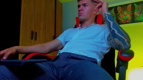 alpha_dominus_ online show from 09-26-25, 02:26