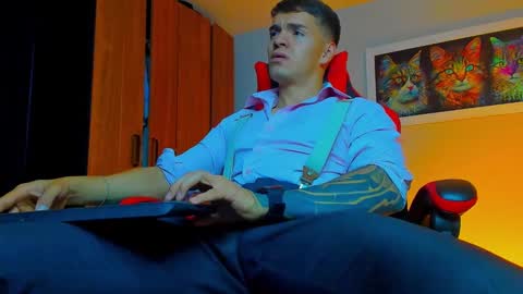 alpha_dominus_ online show from 09-28-25, 05:13