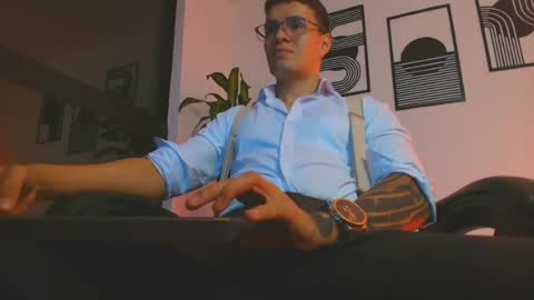 alpha_dominus_ online show from 06-16-26, 04:04