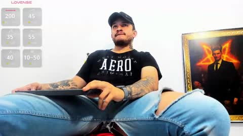 Snapshot of alpha_paganni chatting on 03-30-26, 06:31 alpha paganni online show from 03-30-26, 06:31