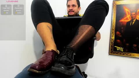 Snapshot of alpha_paganni chatting on 04-06-26, 05:03 alpha paganni online show from 04-06-26, 05:03