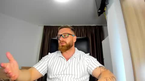 Snapshot of alphaalexxx chatting on 06-17-26, 03:46 Alphaalexxx Lets reach Me 100 thumbs up online show from 06-17-26, 03:46