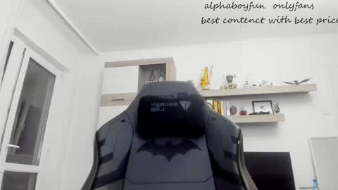 Snapshot of alphaboyfun chatting on 03-10-26, 06:13 Andi online show from 03-10-26, 06:13