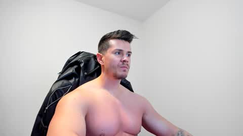 LeatherMaster online show from 02-20-25, 06:39