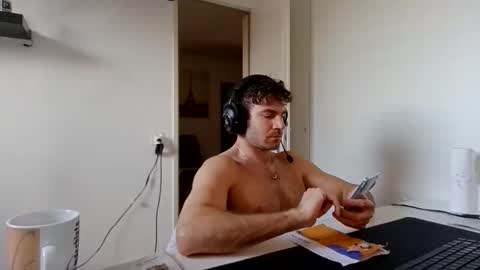 alphah_hunk online show from 01-17-26, 01:27