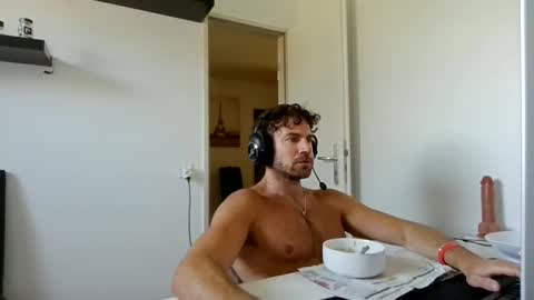 alphah_hunk online show from 05-08-26, 10:42