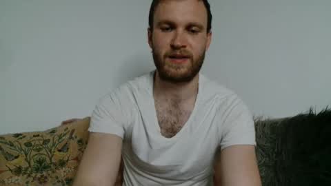 Snapshot of alphajacks1996 chatting on 04-11-26, 07:51 AlphaJacks online show from 04-11-26, 07:51