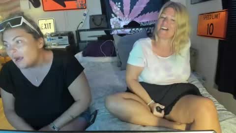 Snapshot of alphakittyxxx chatting on 07-20-26, 11:18 Shelby or if you want to make me purr just call me Kitten online show from 07-20-26, 11:18