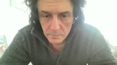 Snapshot of alphandre chatting on 01-28-25, 09:30 AlphAndre online show from 01-28-25, 09:30