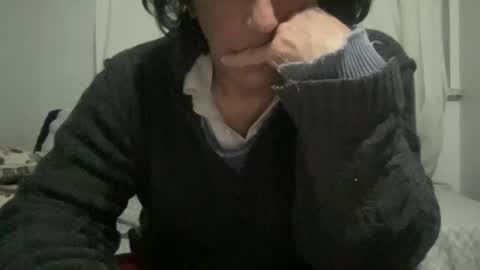 Snapshot of alphandre chatting on 02-18-25, 05:21 AlphAndre online show from 02-18-25, 05:21