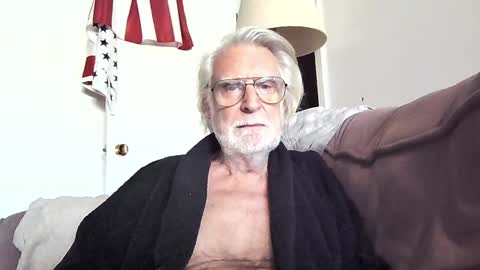 AlphaUniform online show from 01-11-25, 05:29