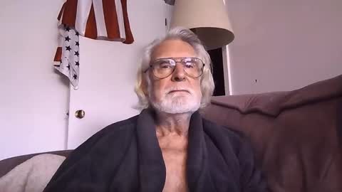 AlphaUniform online show from 02-11-25, 05:50