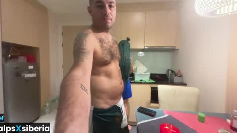 Snapshot of alpsxsiberia chatting on 04-13-26, 12:43 Dan Nati online show from 04-13-26, 12:43