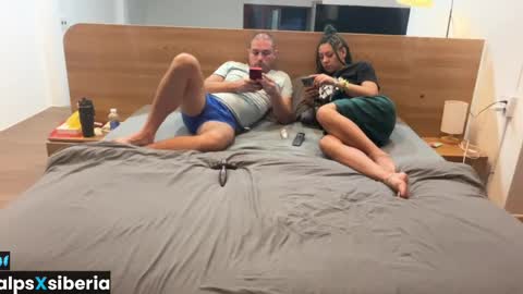 Snapshot of alpsxsiberia chatting on 04-17-26, 07:39 Dan Nati online show from 04-17-26, 07:39