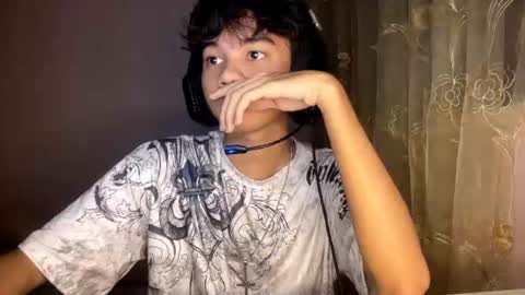 alt_femboy online show from 06-16-26, 07:05