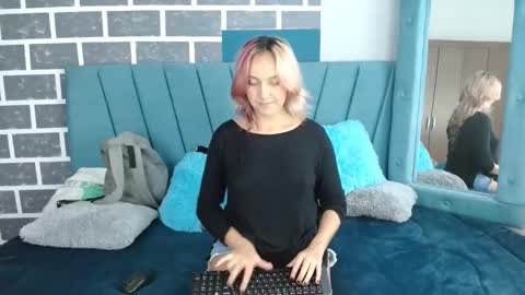 Alter  online show from 01-05-25, 06:13