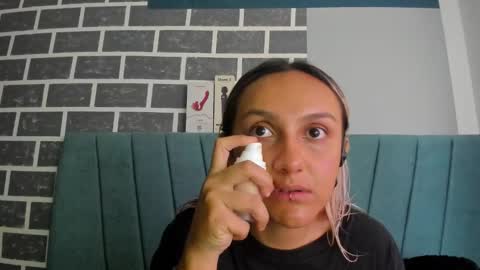 Alter  online show from 10-12-25, 11:42