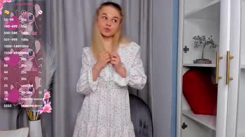 Snapshot of althenabrach chatting on 09-14-25, 07:40 Betty online show from 09-14-25, 07:40
