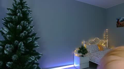 Snapshot of aluntick chatting on 12-22-24, 01:55 Amelia NEXT STREAM online show from 12-22-24, 01:55