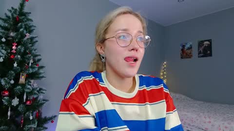 Snapshot of aluntick chatting on 12-25-24, 04:54 Amelia NEXT STREAM online show from 12-25-24, 04:54