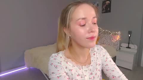 Snapshot of aluntick chatting on 01-15-25, 05:15 Amelia NEXT STREAM online show from 01-15-25, 05:15
