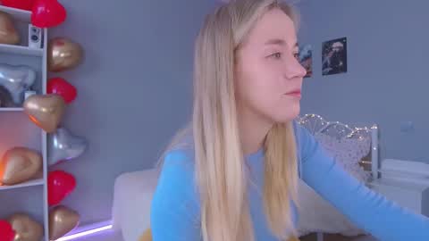 Snapshot of aluntick chatting on 02-14-25, 01:51 Amelia NEXT STREAM online show from 02-14-25, 01:51