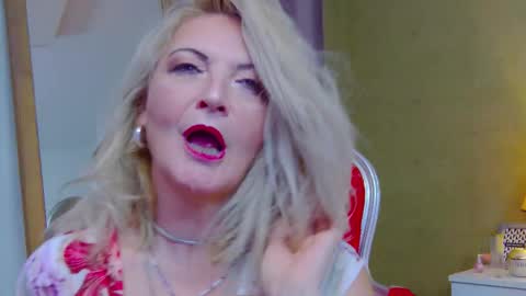 Alura Jenson online show from 09-12-25, 05:35