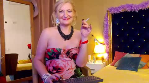 Alura Jenson online show from 06-11-26, 02:53