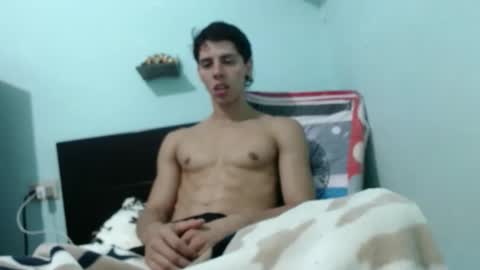 Snapshot of alvarodancer chatting on 10-09-25, 06:55 alvarodancer online show from 10-09-25, 06:55