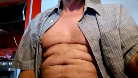 Snapshot of alwayshard4u1 chatting on 05-16-26, 06:10 alwayshard4u1 online show from 05-16-26, 06:10