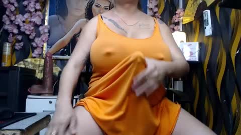 SARAHEYHEYHUGECOCK online show from 12-20-24, 09:28