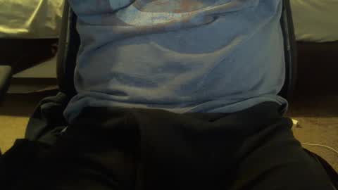 Snapshot of alwaysnaked07 chatting on 12-02-24, 01:58 alwaysnaked07 online show from 12-02-24, 01:58