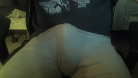 Snapshot of alwaysnaked07 chatting on 10-11-25, 11:14 alwaysnaked07 online show from 10-11-25, 11:14