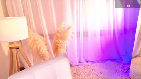 Lilu online show from 07-15-26, 05:23