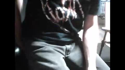 Snapshot of alwayzalone chatting on 03-16-26, 08:02 alwayzalone online show from 03-16-26, 08:02