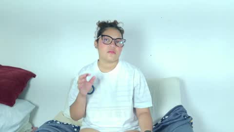 aly_n_sebas online show from 05-07-26, 10:59