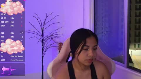 Snapshot of aly_nicc chatting on 06-07-26, 02:16 Aly online show from 06-07-26, 02:16