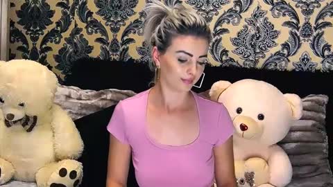 aly online show from 12-19-24, 03:41