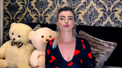 aly online show from 12-20-24, 01:11