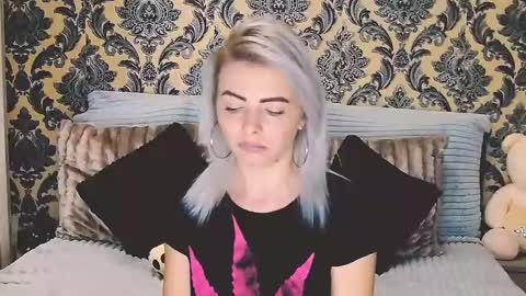 aly online show from 02-26-25, 10:04