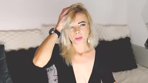 aly online show from 11-10-25, 11:53