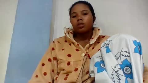 Snapshot of alydie7 chatting on 06-04-26, 05:30 alydie7 online show from 06-04-26, 05:30