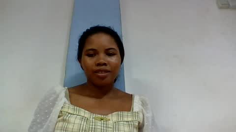 Snapshot of alydie7 chatting on 06-13-26, 06:28 alydie7 online show from 06-13-26, 06:28