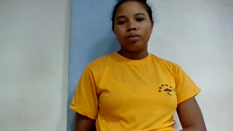 Snapshot of alydie7 chatting on 06-19-26, 06:07 alydie7 online show from 06-19-26, 06:07