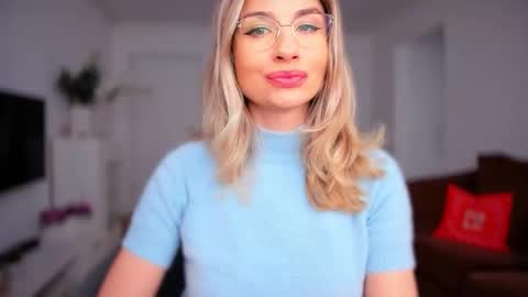 alymiss online show from 04-29-26, 07:01