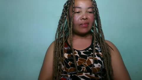 Snapshot of alypierette chatting on 07-16-26, 06:58 alypierette online show from 07-16-26, 06:58