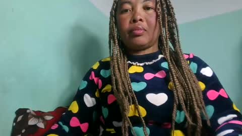 Snapshot of alypierette chatting on 07-28-26, 11:17 alypierette online show from 07-28-26, 11:17